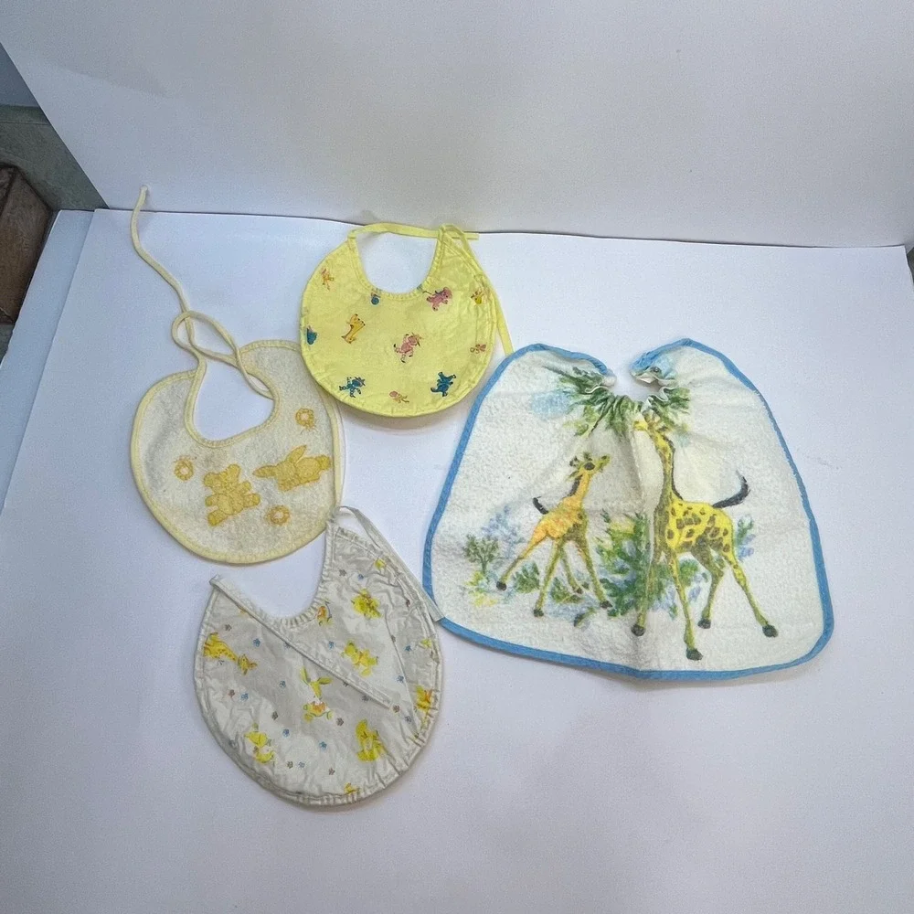 Vintage Carters Baby Bibs Lot 4 Giraffe Bear Bunny Yellow Blue Terry Cloth Vinyl